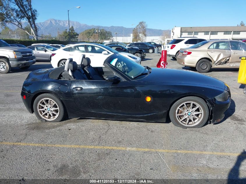 2004 BMW Z4 2.5I VIN: 4USBT33554LS52477 Lot: 41120153