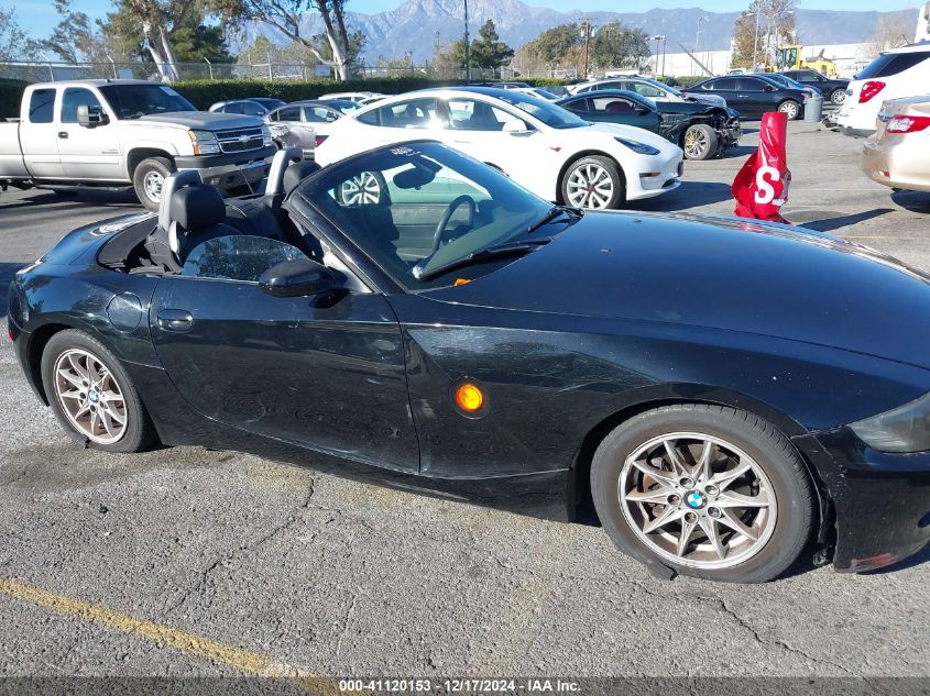 2004 BMW Z4 2.5I VIN: 4USBT33554LS52477 Lot: 41120153