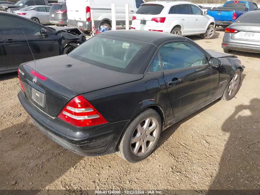 2003 Mercedes-Benz Slk 230 Kompressor VIN: WDBKK49F83F287623 Lot: 41124006