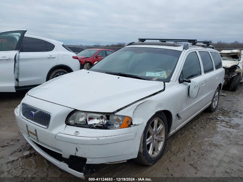 2005 Volvo V70 2.4 VIN: YV1SW640952459666 Lot: 41124653