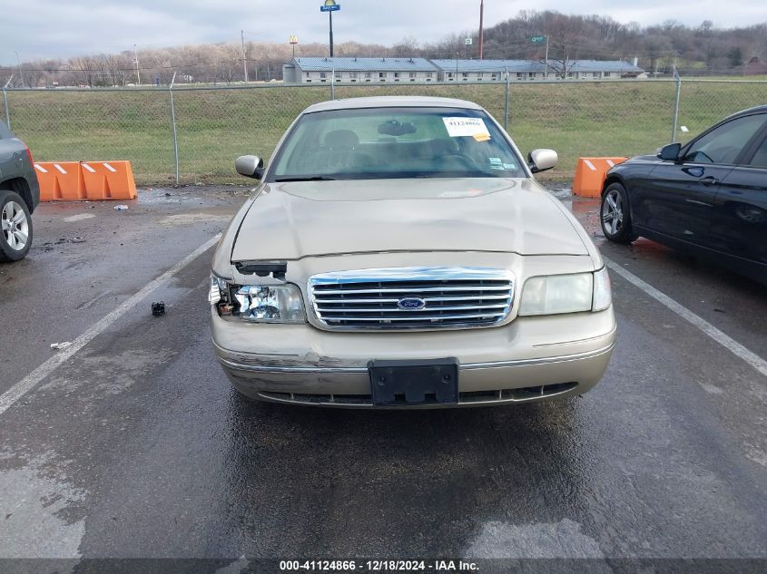 1999 Ford Crown Victoria Lx VIN: 2FAFP74W0XX179512 Lot: 41124866