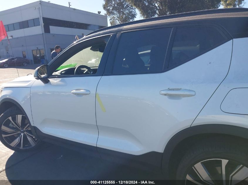 2022 Volvo Xc40 Recharge Pure Electric P8 Twin Plus VIN: YV4ED3URXN2656302 Lot: 41125555