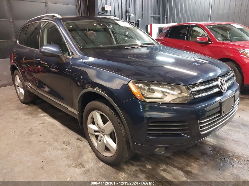 2014 Volkswagen Touareg 3.6L Lux VIN: WVGEF9BP3ED012447 Lot: 41126361