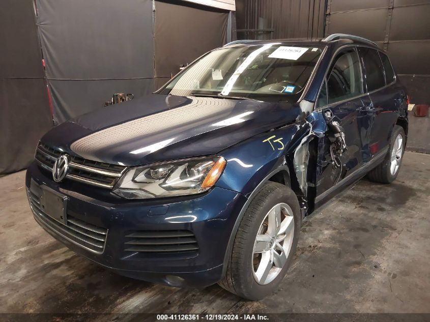 2014 Volkswagen Touareg 3.6L Lux VIN: WVGEF9BP3ED012447 Lot: 41126361