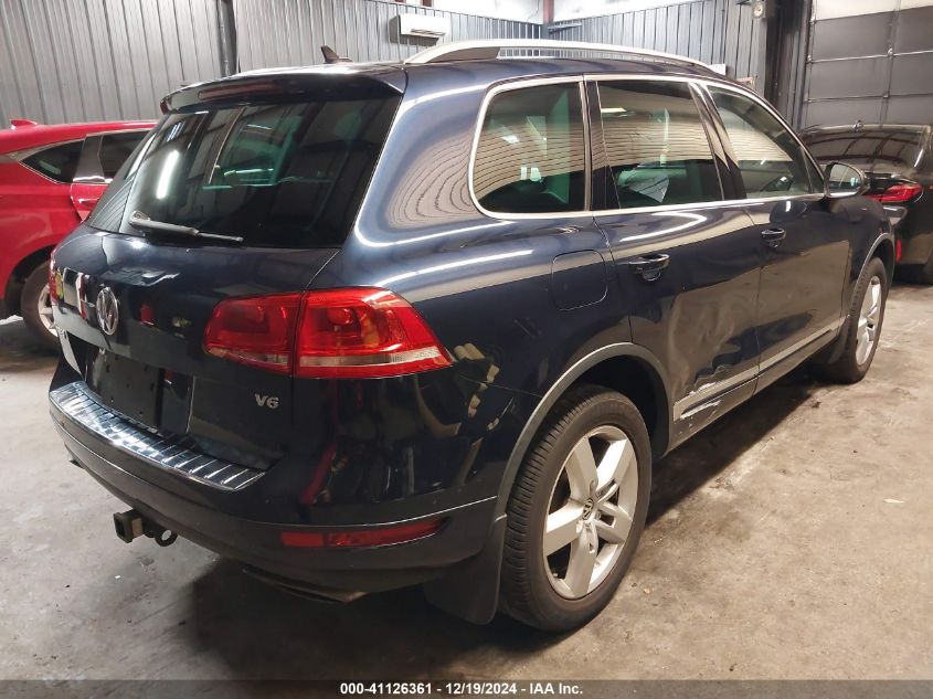 2014 Volkswagen Touareg 3.6L Lux VIN: WVGEF9BP3ED012447 Lot: 41126361