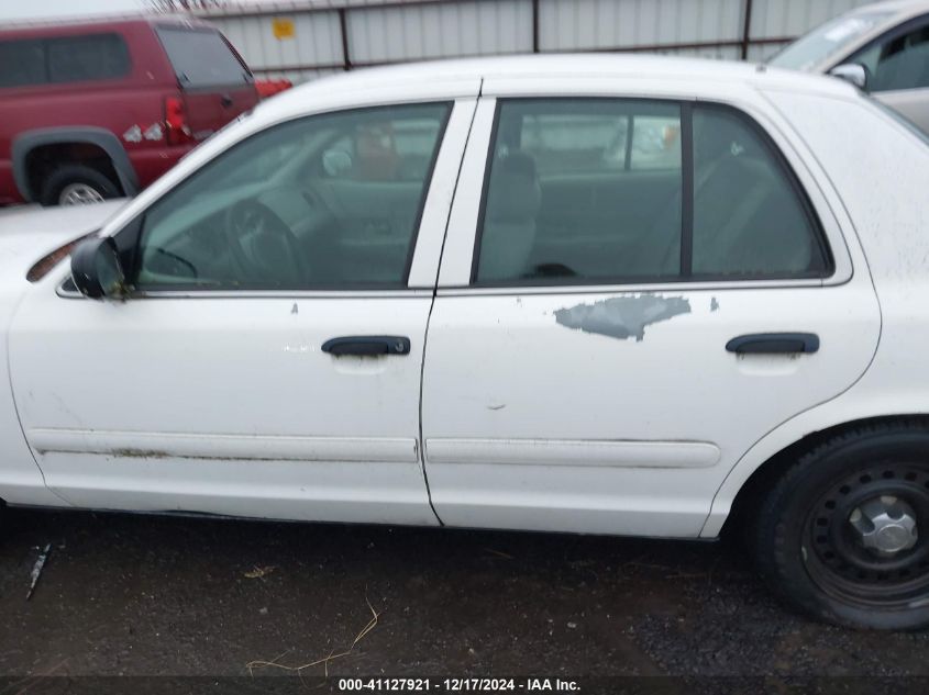 2000 Ford Crown Victoria Police Interceptor VIN: 2FAFP71W7YX140616 Lot: 41127921