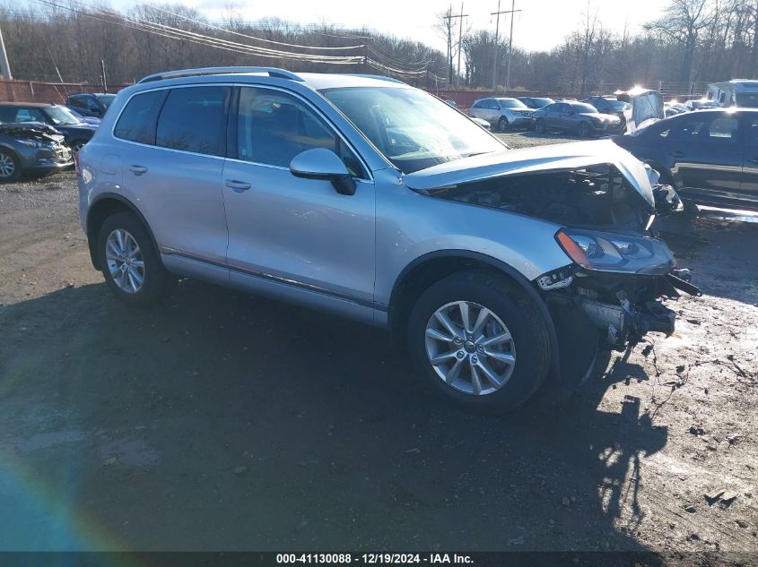 2014 Volkswagen Touareg 3.6L Sport VIN: WVGEF9BP4ED013638 Lot: 41130088