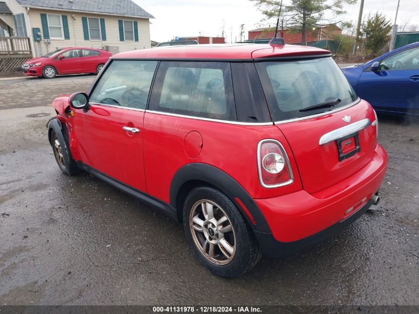 2013 Mini Hardtop Cooper VIN: WMWSU3C54DT371783 Lot: 41131978