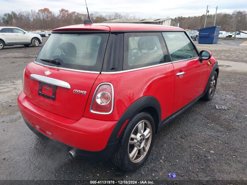 2013 Mini Hardtop Cooper VIN: WMWSU3C54DT371783 Lot: 41131978