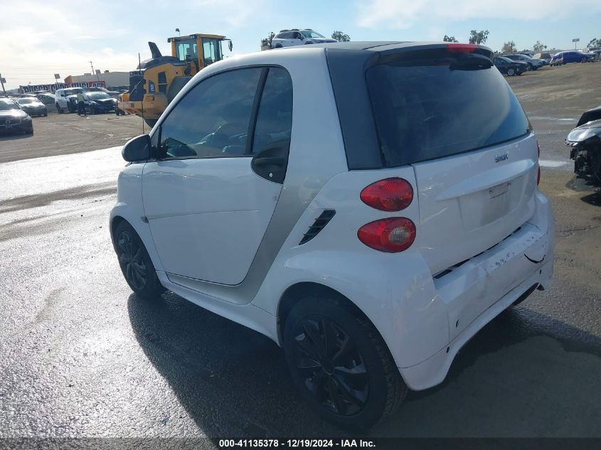 2015 Smart Fortwo Passion/Pure VIN: WMEEJ3BA4FK811180 Lot: 41135378