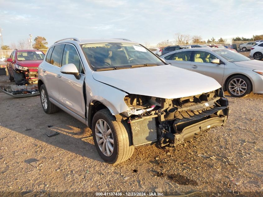 2012 Volkswagen Touareg Tdi Sport VIN: WVGFK9BP4CD000319 Lot: 41137436