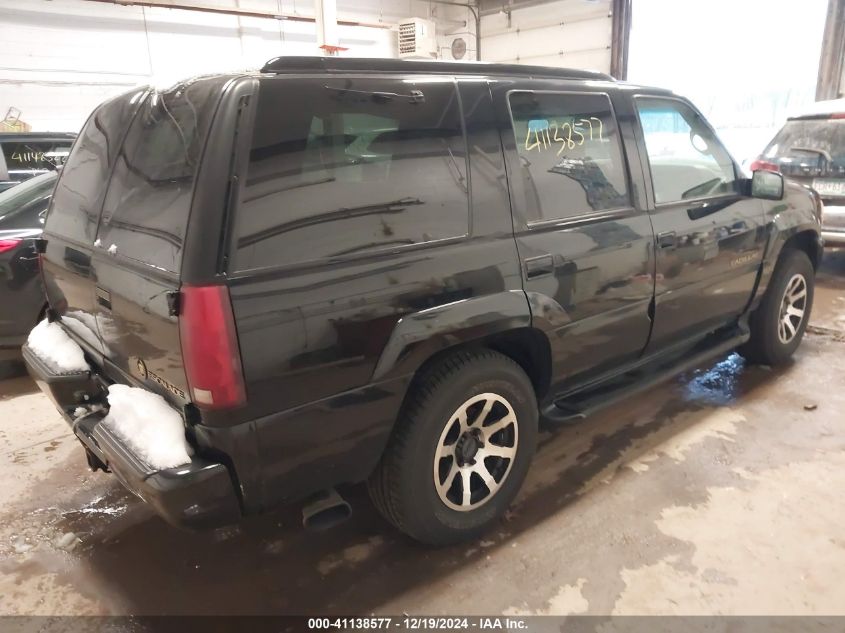 2000 Cadillac Escalade Standard VIN: 1GYEK13R6YR138871 Lot: 41138577