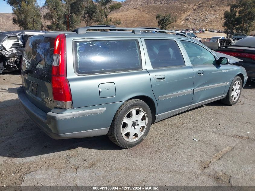 2002 Volvo V70 2.4T VIN: YV1SW58D721266389 Lot: 41138994