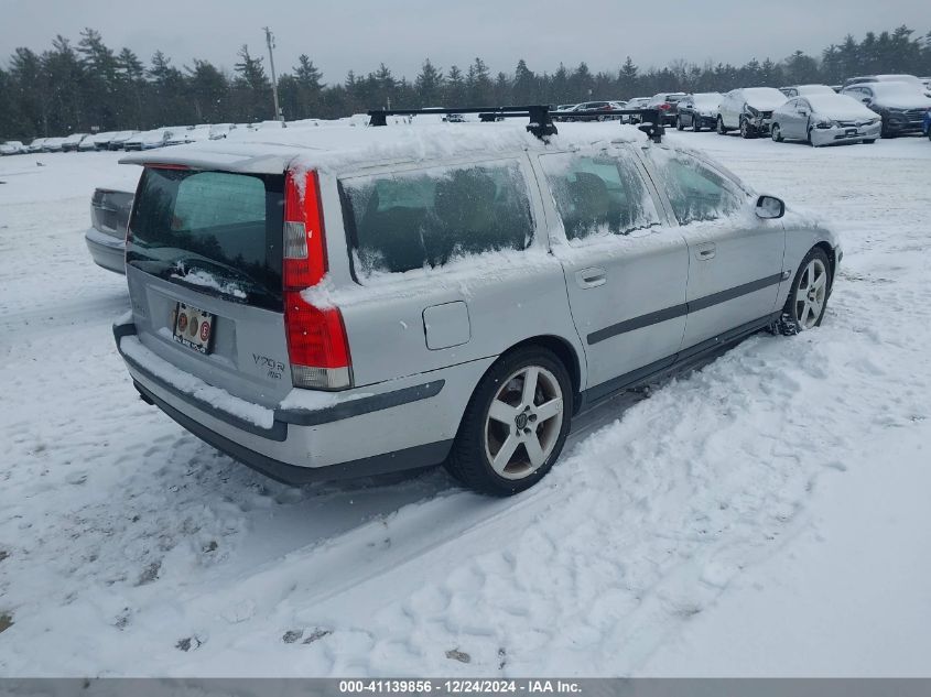 2004 Volvo V70 R VIN: YV1SJ52YX42413828 Lot: 41139856