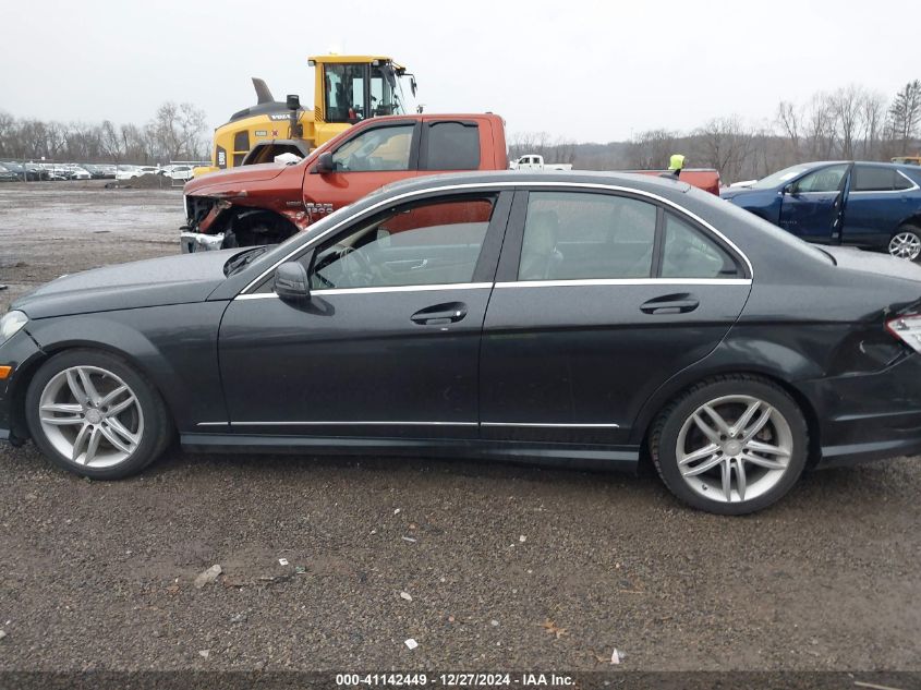 2013 Mercedes-Benz C 300 Luxury 4Matic/Sport 4Matic VIN: WDDGF8AB3DA788757 Lot: 41142449