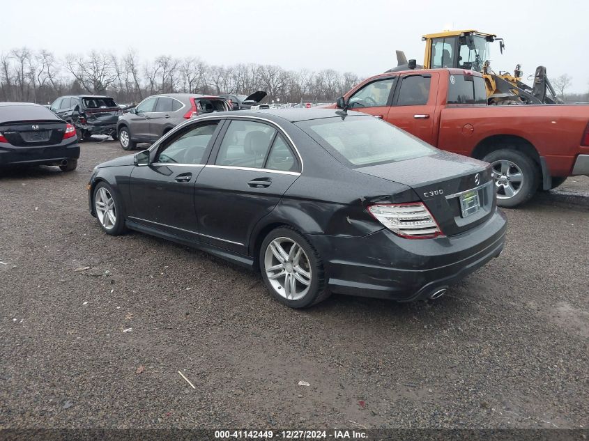 2013 Mercedes-Benz C 300 Luxury 4Matic/Sport 4Matic VIN: WDDGF8AB3DA788757 Lot: 41142449