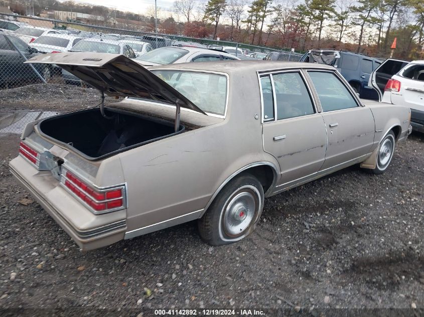 1983 Pontiac Bonneville VIN: 2G2AN69A1D2210328 Lot: 41142892