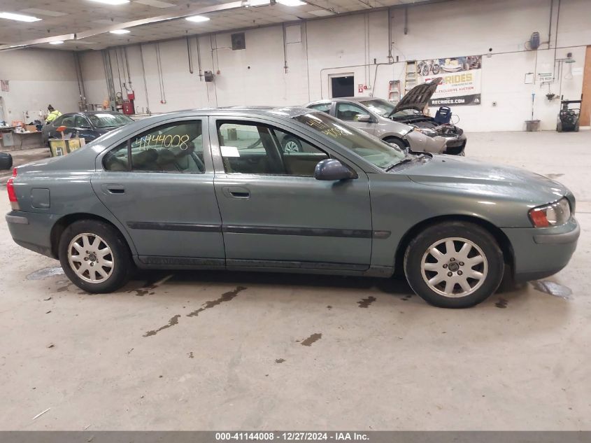 2002 Volvo S60 2.4 VIN: YV1RS61R222170640 Lot: 41144008