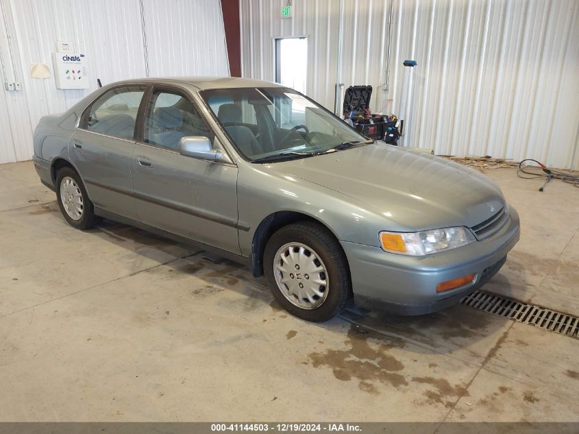 1995 Honda Accord Lx/Ex VIN: 1HGCD5637SA127469 Lot: 41144503