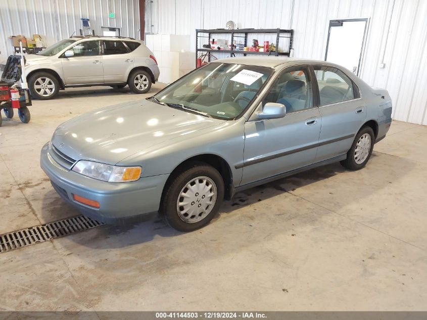 1995 Honda Accord Lx/Ex VIN: 1HGCD5637SA127469 Lot: 41144503