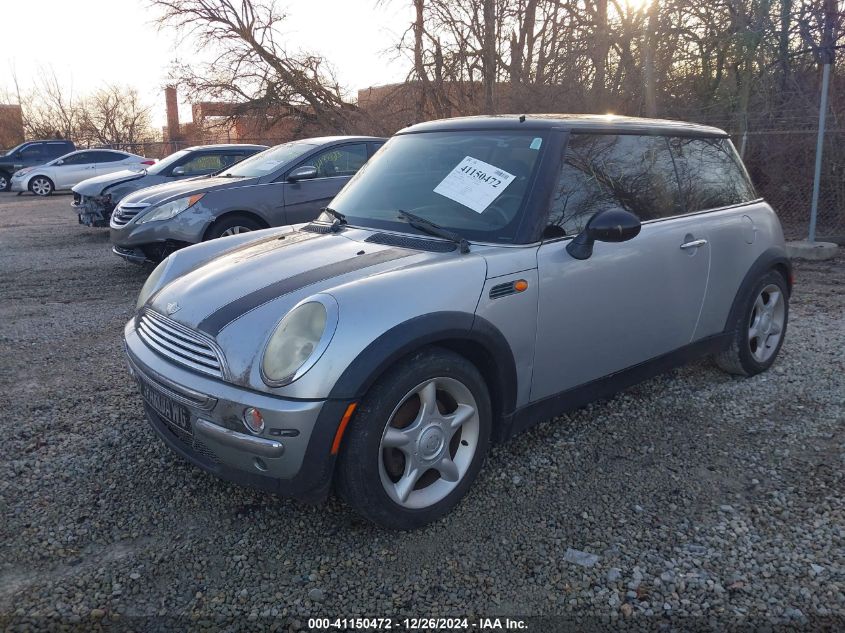 2004 Mini Cooper VIN: WMWRC33464TC53004 Lot: 41150472