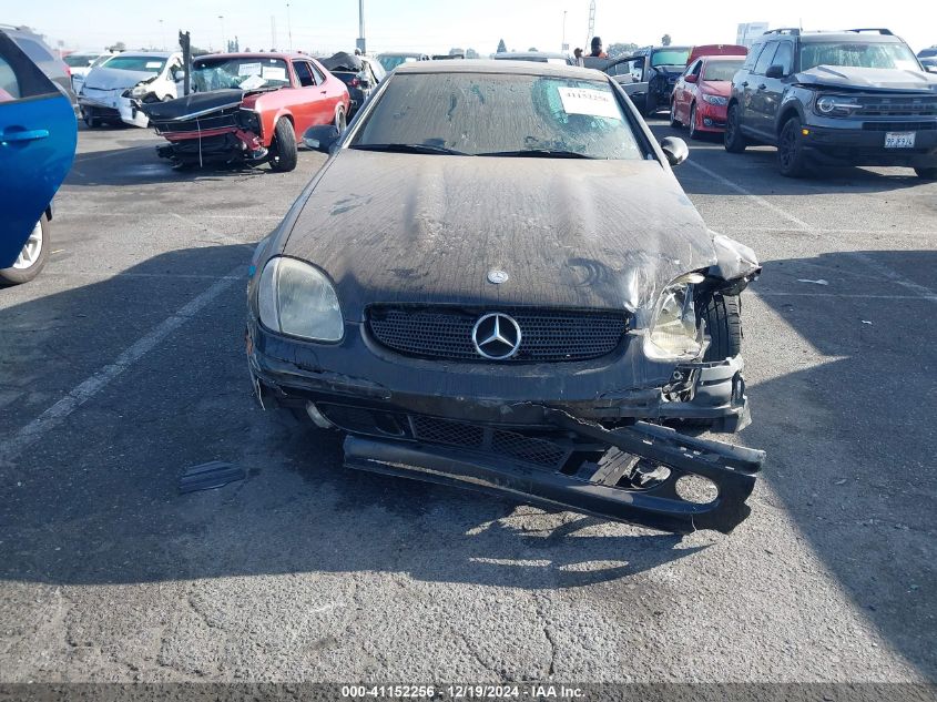 2003 Mercedes-Benz Slk 320 VIN: WDBKK65FX3F283784 Lot: 41152256