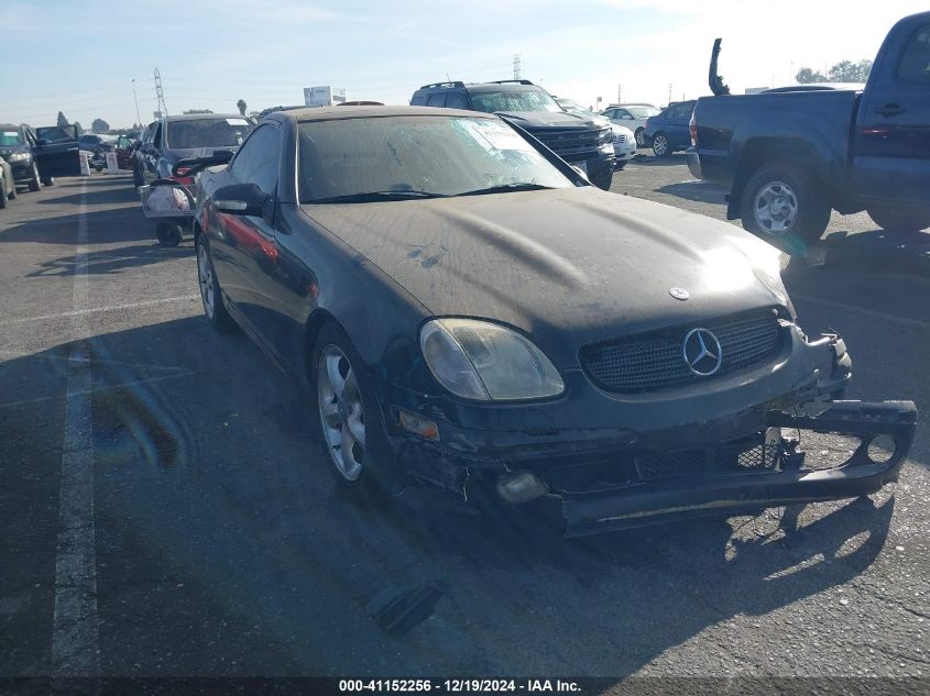 2003 Mercedes-Benz Slk 320 VIN: WDBKK65FX3F283784 Lot: 41152256