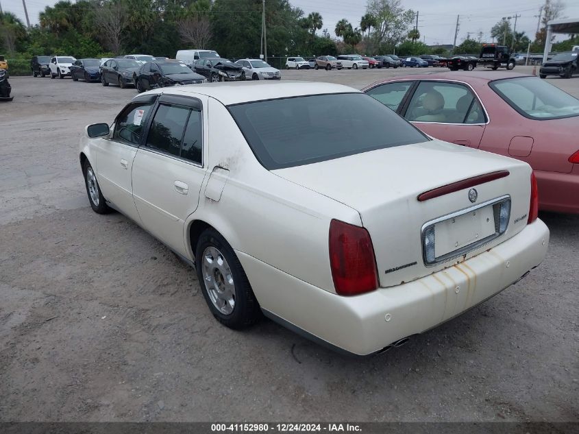 2000 Cadillac Deville Standard VIN: 1G6KD54Y0YU318279 Lot: 41152980