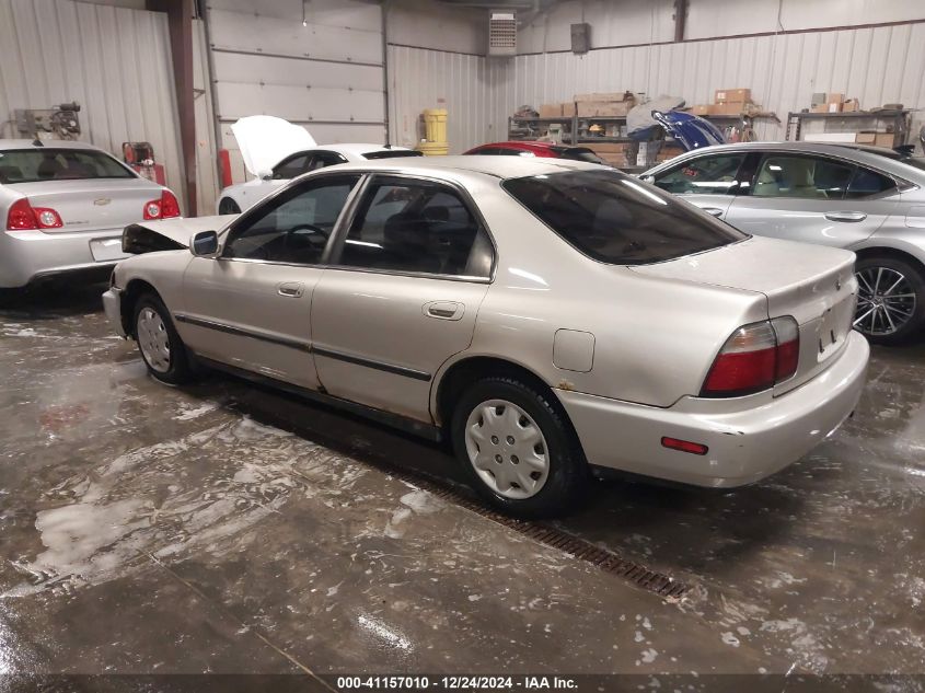 1996 Honda Accord Lx/Ex VIN: 1HGCD5645TA124189 Lot: 41157010