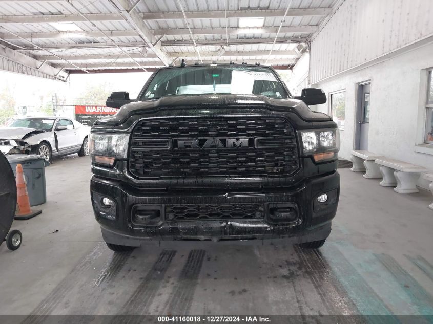 2022 Ram 3500 Big Horn 4X4 8' Box VIN: 3C63RRHL9NG266889 Lot: 41160018