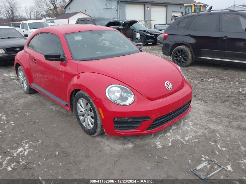 2017 Volkswagen Beetle #Pinkbeetle/1.8T Classic/1.8T S VIN: 3VWF17AT6HM623072 Lot: 41162006