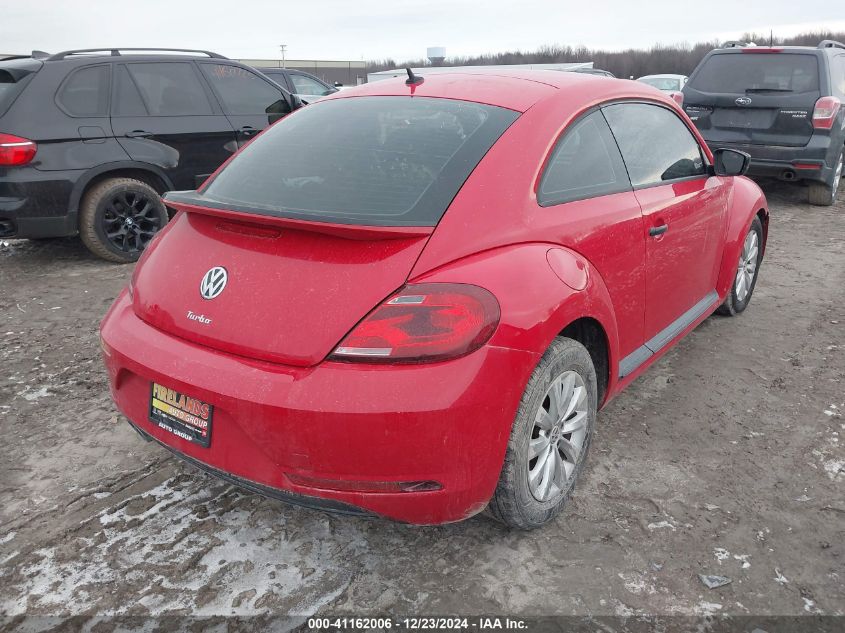 2017 Volkswagen Beetle #Pinkbeetle/1.8T Classic/1.8T S VIN: 3VWF17AT6HM623072 Lot: 41162006