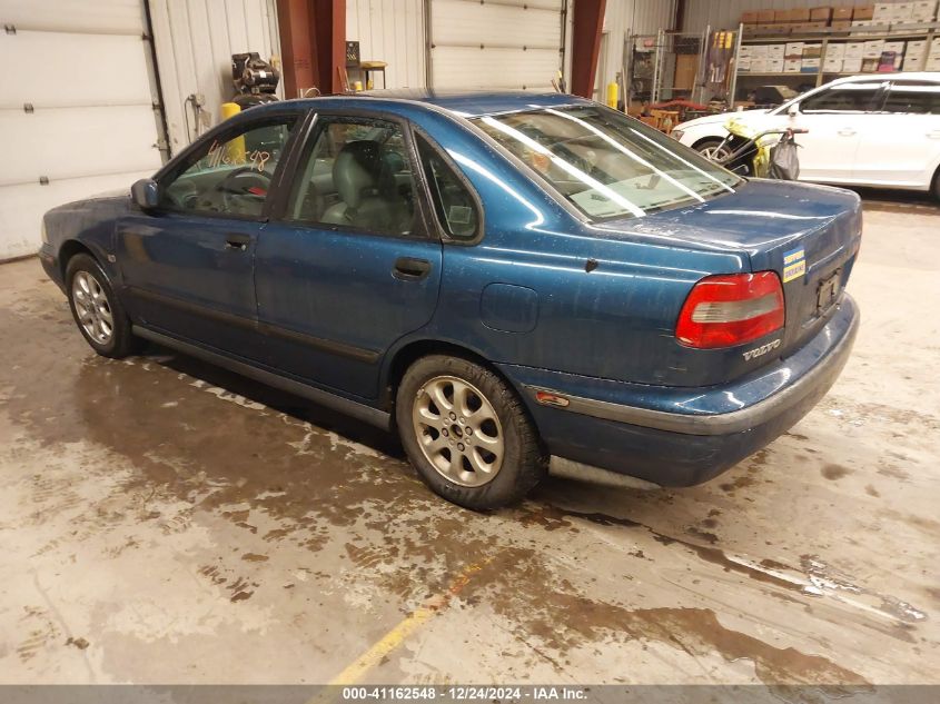 2000 Volvo S40 A/As VIN: YV1VS2558YF530042 Lot: 41162548