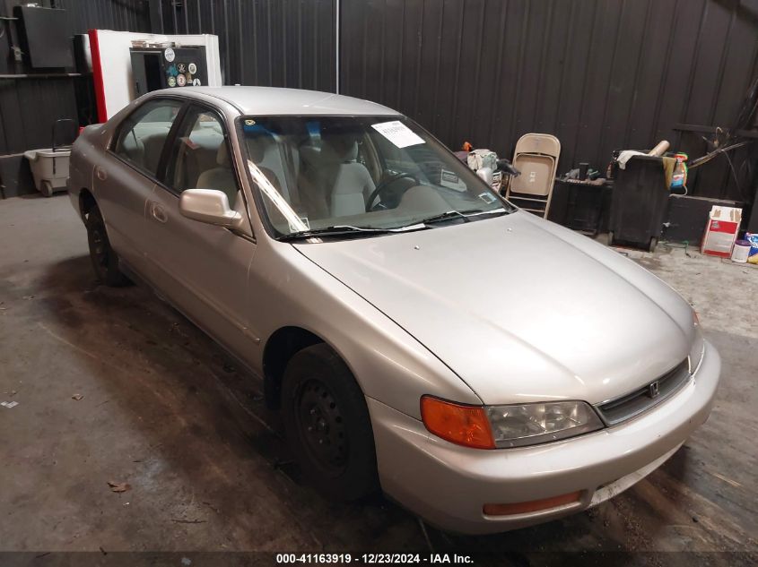 1996 Honda Accord Value VIN: 1HGCD5690TA250844 Lot: 41163919