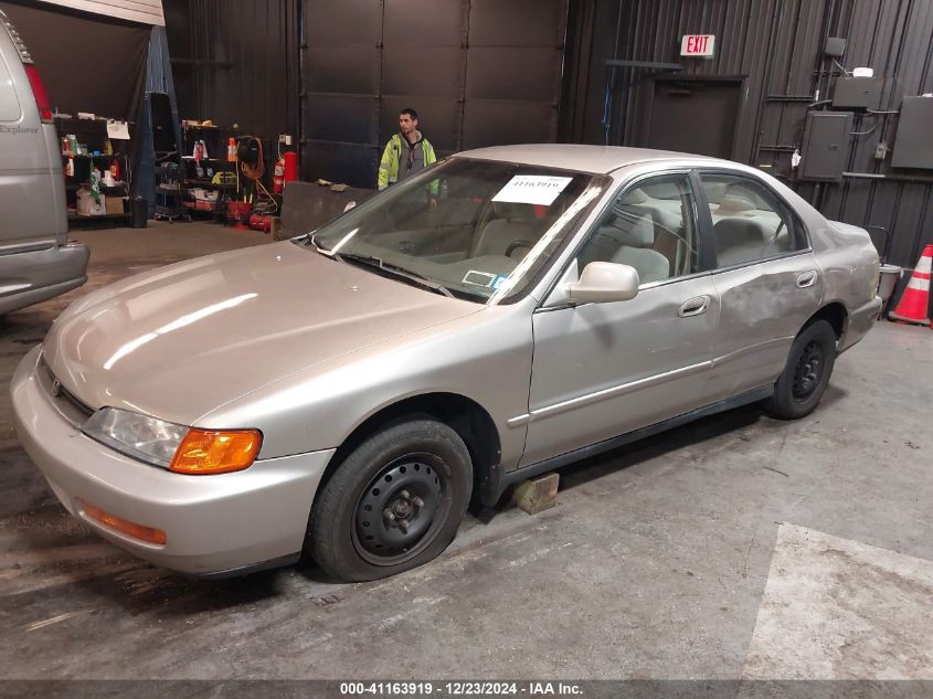 1996 Honda Accord Value VIN: 1HGCD5690TA250844 Lot: 41163919