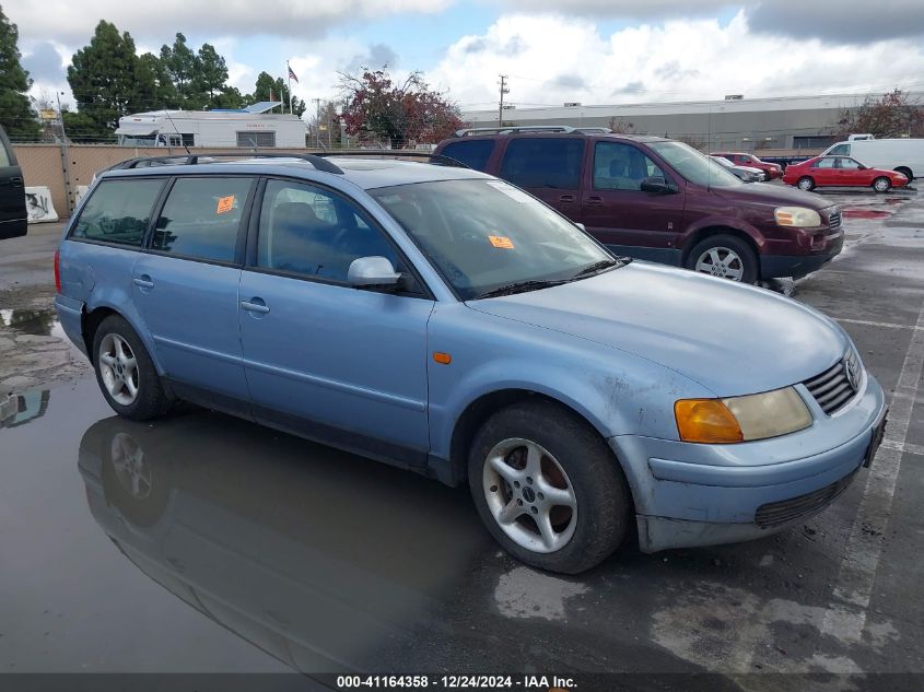 1998 Volkswagen Passat Gls VIN: WVWNA63B0WE388474 Lot: 41164358