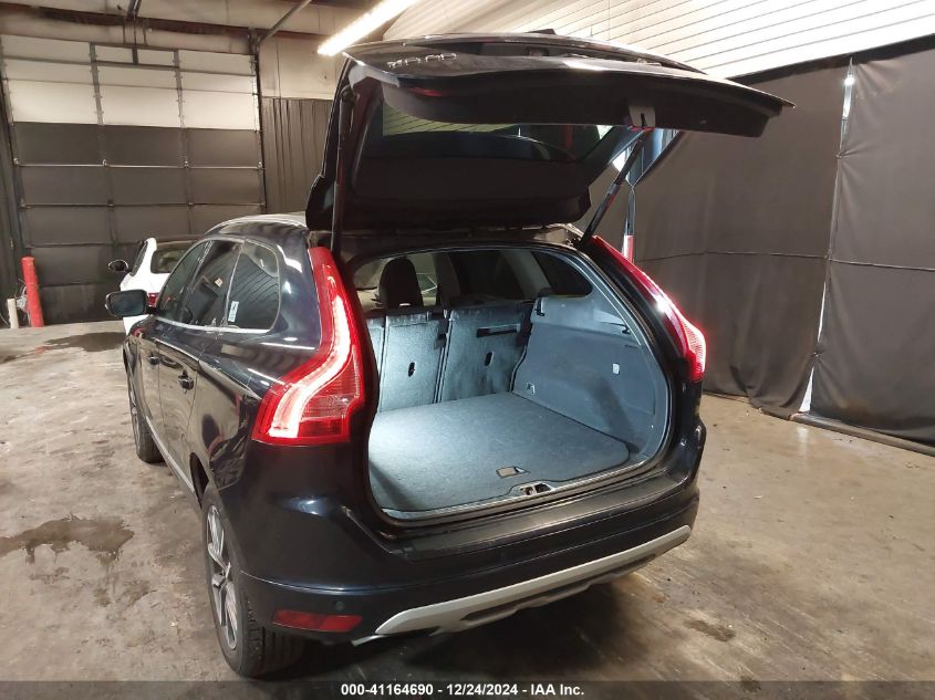 2017 Volvo Xc60 T6 Dynamic VIN: YV449MRRXH2212708 Lot: 41164690