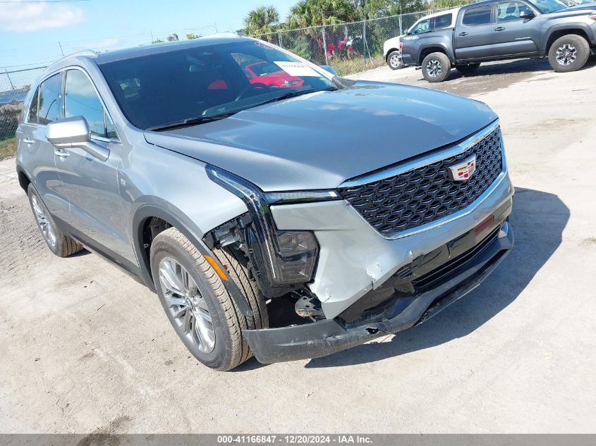 2025 Cadillac Xt4 Awd Premium Luxury VIN: 1GYFZDR46SF136432 Lot: 41166847