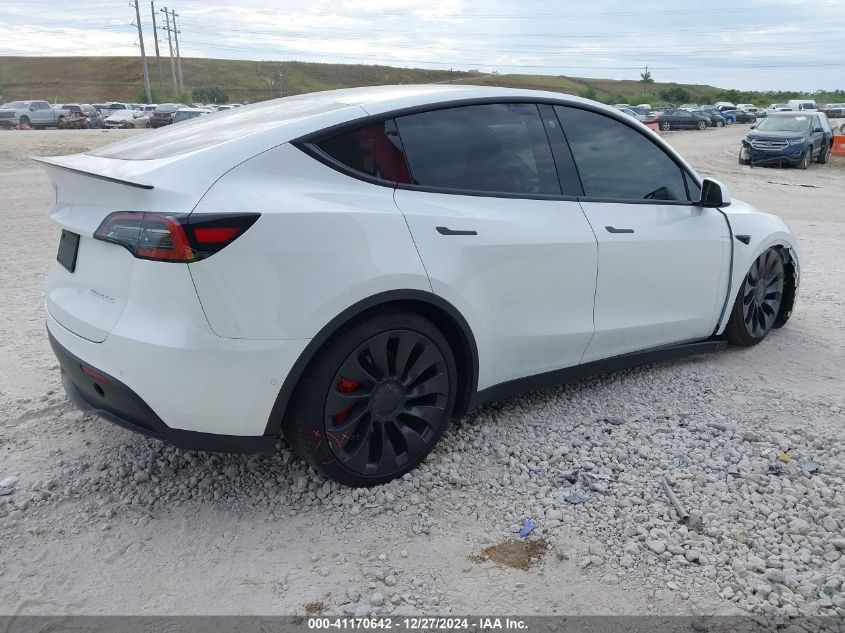 2022 Tesla Model Y Performance Dual Motor All-Wheel Drive VIN: 7SAYGDEF5NF379205 Lot: 41170642