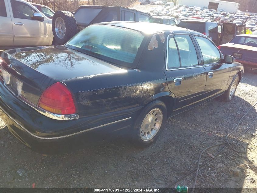 1999 Ford Crown Victoria Lx VIN: 2FAFP74WXXX132732 Lot: 41170791