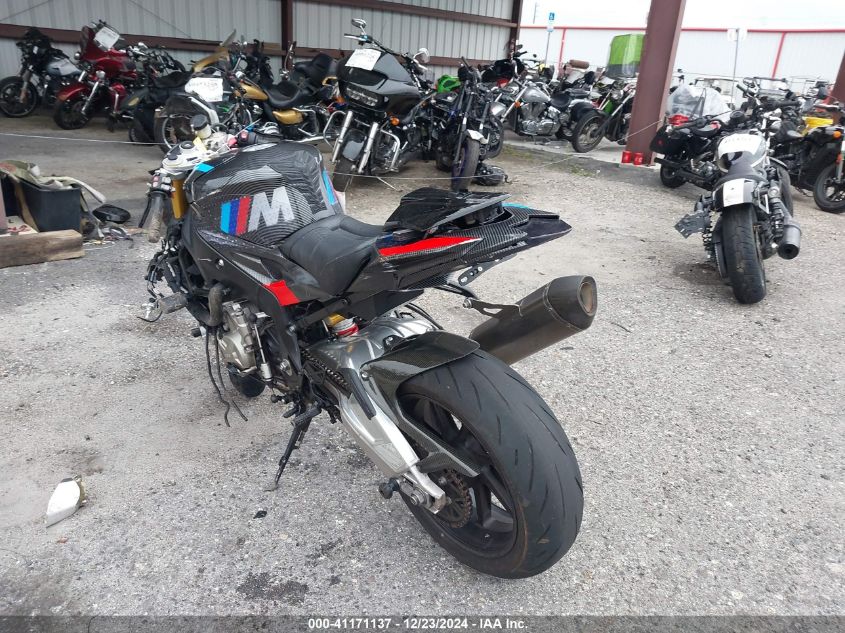 2015 BMW S 1000 Rr VIN: WB10D2104FZ352921 Lot: 41171137