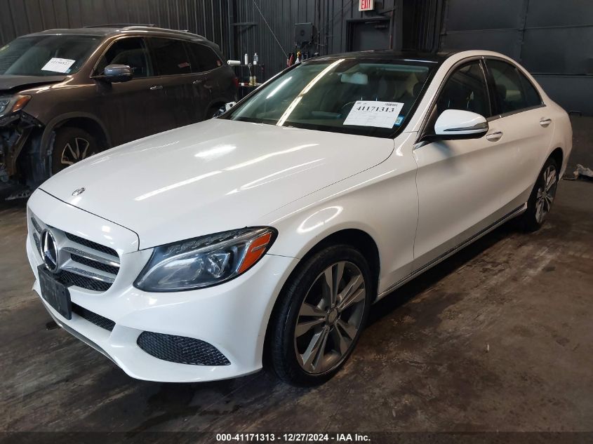 2016 Mercedes-Benz C 300 4Matic/Luxury 4Matic/Sport 4Matic VIN: 55SWF4KB7GU113856 Lot: 41171313