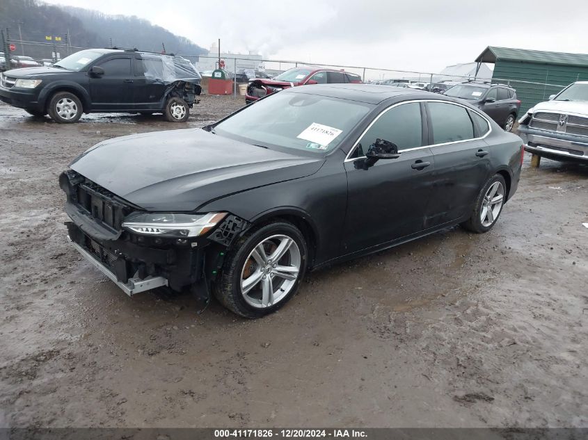 2019 Volvo S90 T5 Momentum VIN: LVY102MK1KP100462 Lot: 41171826