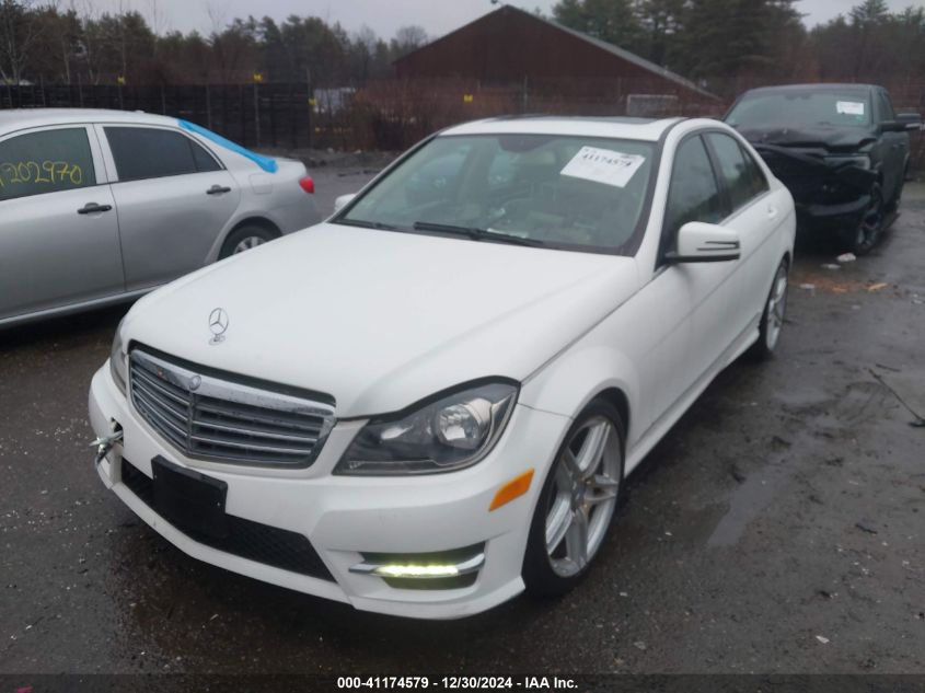 2013 Mercedes-Benz C 300 Luxury 4Matic/Sport 4Matic VIN: WDDGF8AB2DR271757 Lot: 41174579