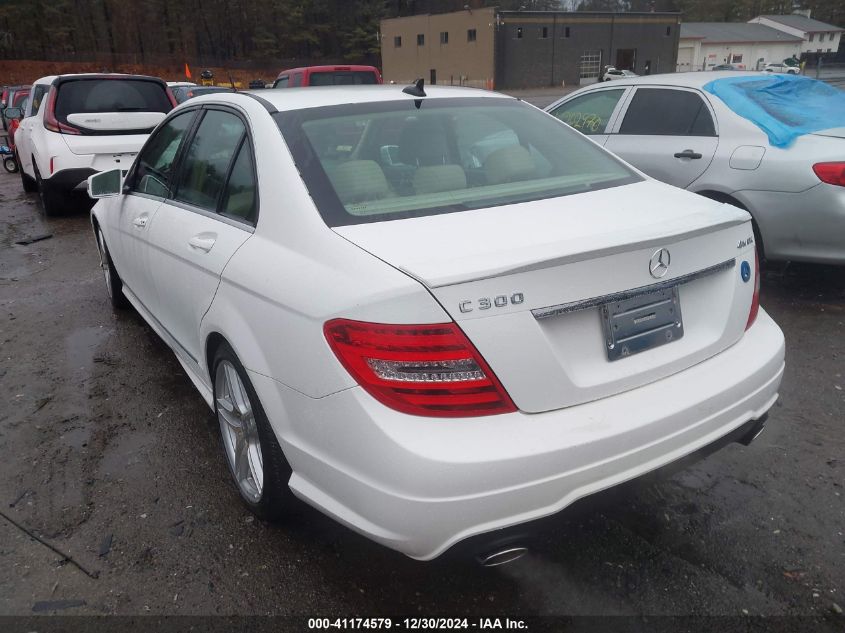 2013 Mercedes-Benz C 300 Luxury 4Matic/Sport 4Matic VIN: WDDGF8AB2DR271757 Lot: 41174579