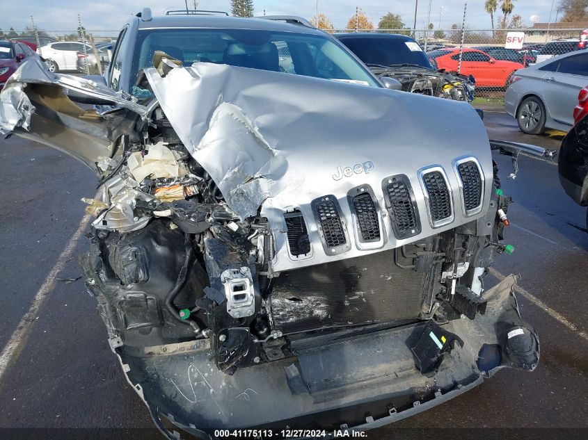 2016 Jeep Cherokee Latitude VIN: 1C4PJLCB2GW127818 Lot: 41175113