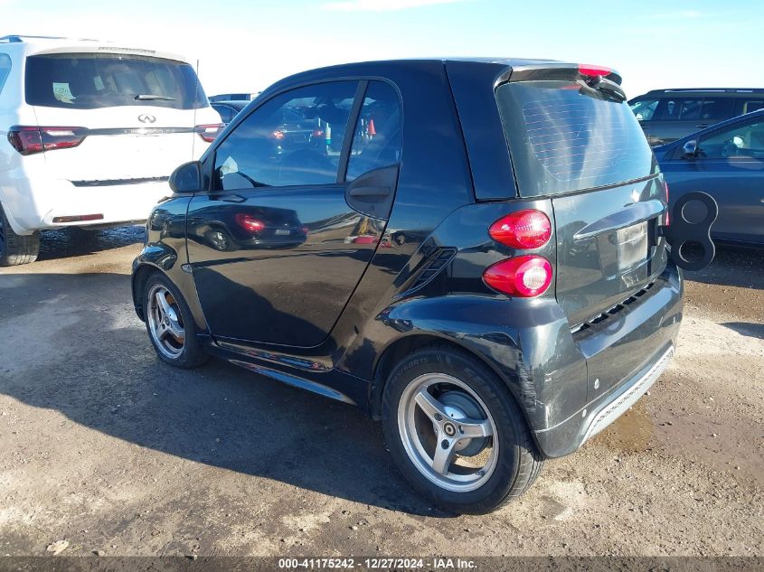 2013 Smart Fortwo Passion/Pure VIN: WMEEJ3BA8DK593502 Lot: 41175242