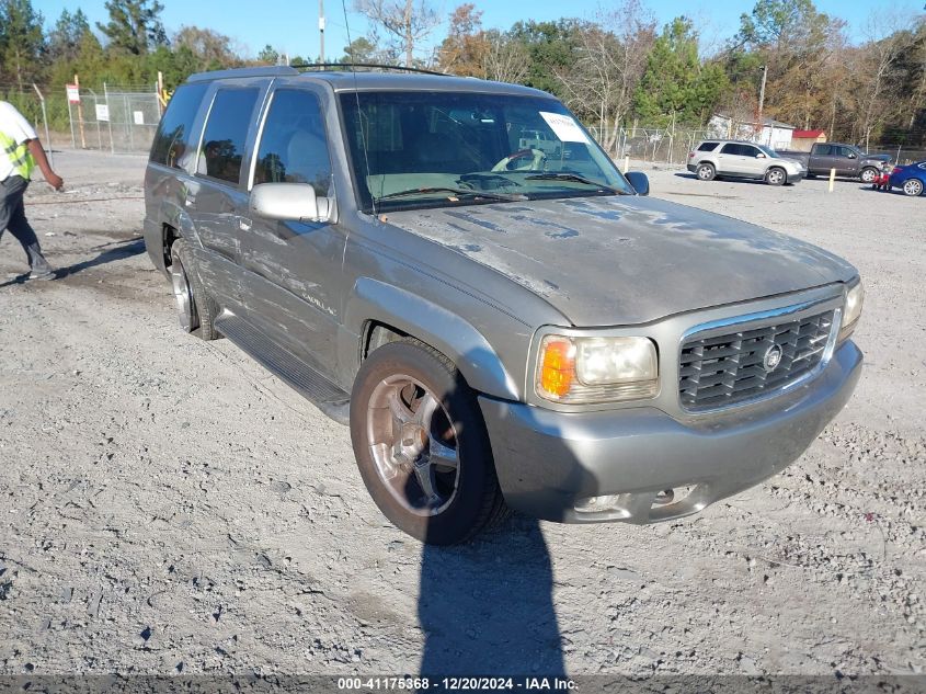 1999 Cadillac Escalade Standard VIN: 1GYEK13R7XR409130 Lot: 41175368