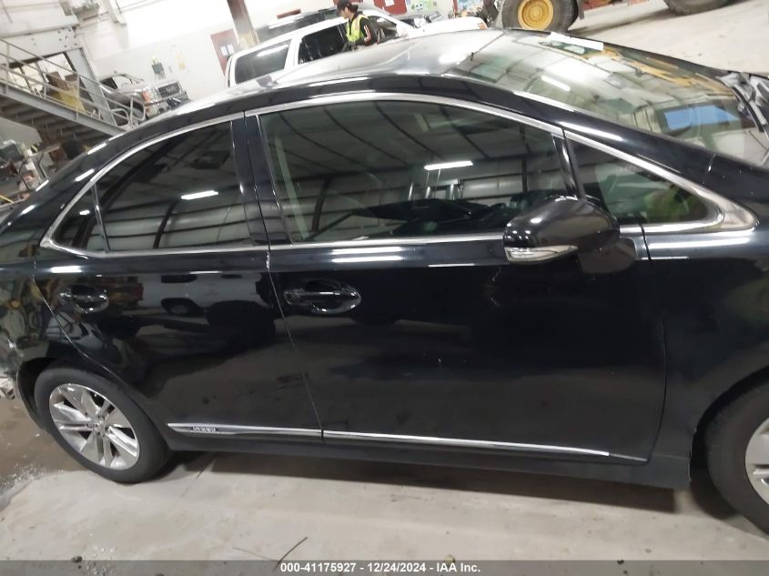 2010 Lexus Hs 250H VIN: JTHBB1BAXA2037818 Lot: 41175927