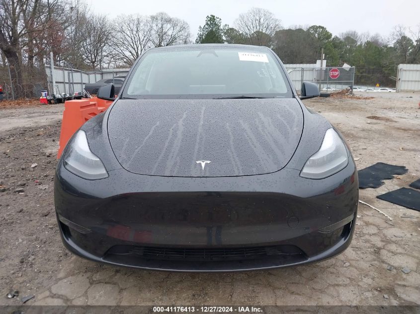 2024 Tesla Model Y Long Range Dual Motor All-Wheel Drive VIN: 7SAYGAEE3RF020253 Lot: 41176413